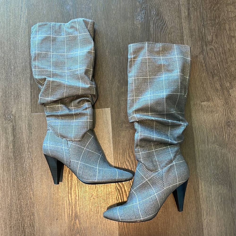Gray & Sliver Talbots boots